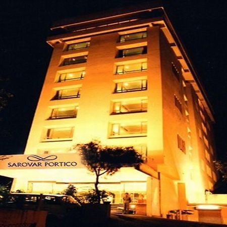 Sarovar Portico Rivera Αχμπανταμπάντ Εξωτερικό φωτογραφία